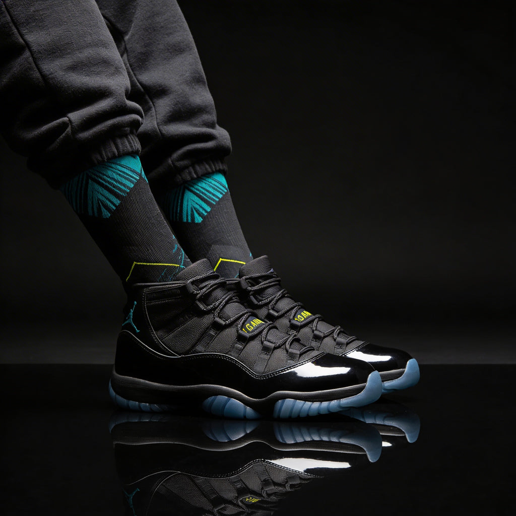 Nike Air Jordan 11 Gamma Matching Crew Socks | Electric Blue Streetwear Basketball Collector Gift