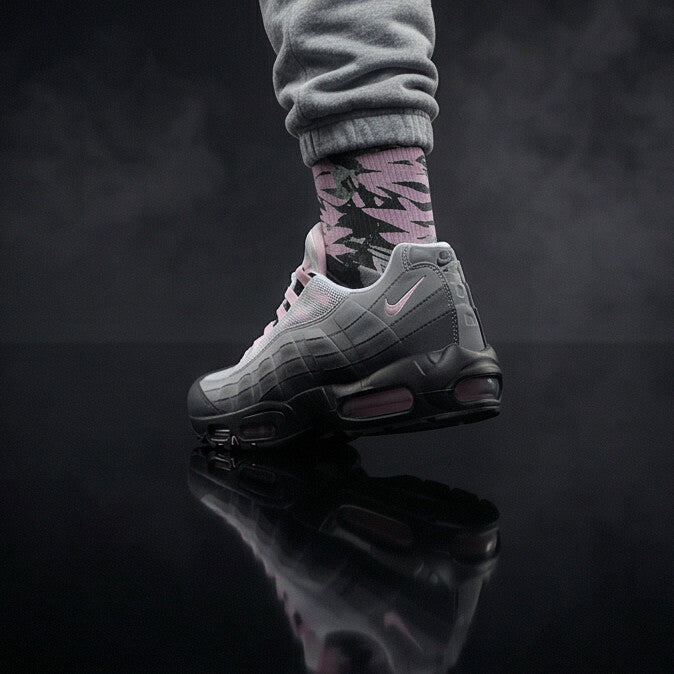 Air Max 95 Pink Foam Matching Crew Socks | Pink Foam Technical Streetwear Socks
