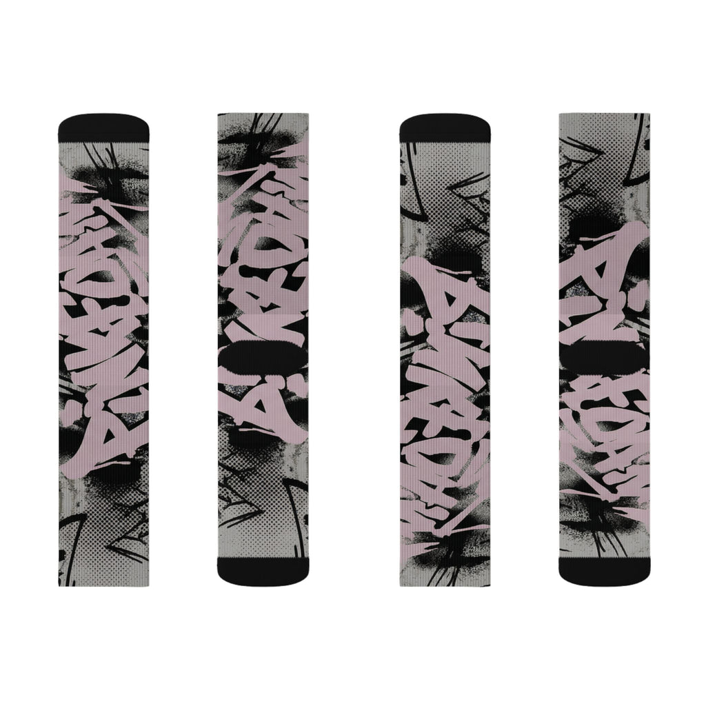 Air Max 95 Pink Foam Matching Crew Socks | Pink Foam Technical Streetwear Socks