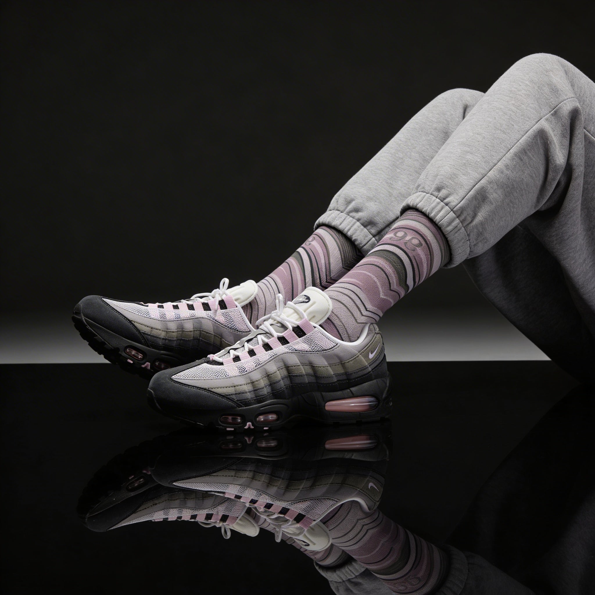 Air Max 95 OG Pink Foam Matching Crew Socks | Pink Foam Streetwear Wave Socks