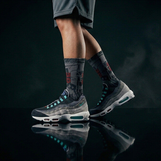 Nike Air Max 95 Greedy Matching Crew Socks | Chaotic Collector Streetwear Mashup