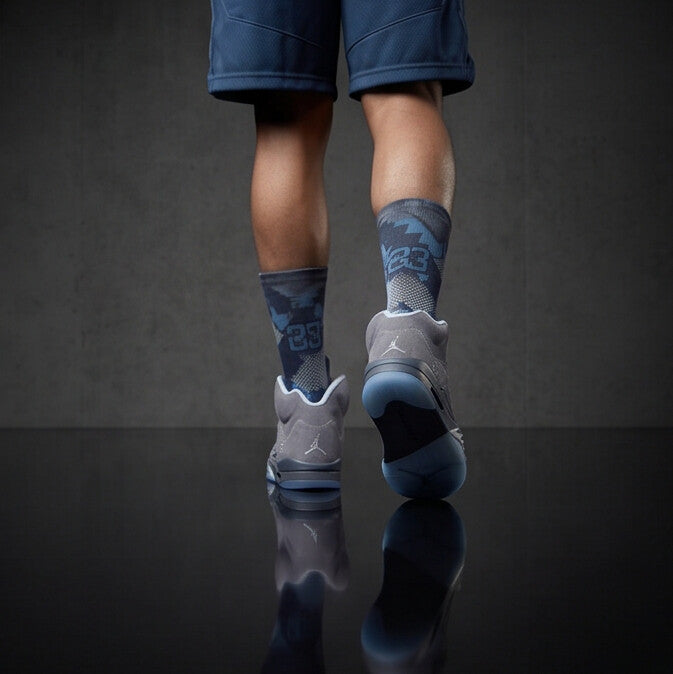 Jordan 5 Retro Wolf Grey 2026 matching Crew Socks | Basketball Shark Teeth Pattern