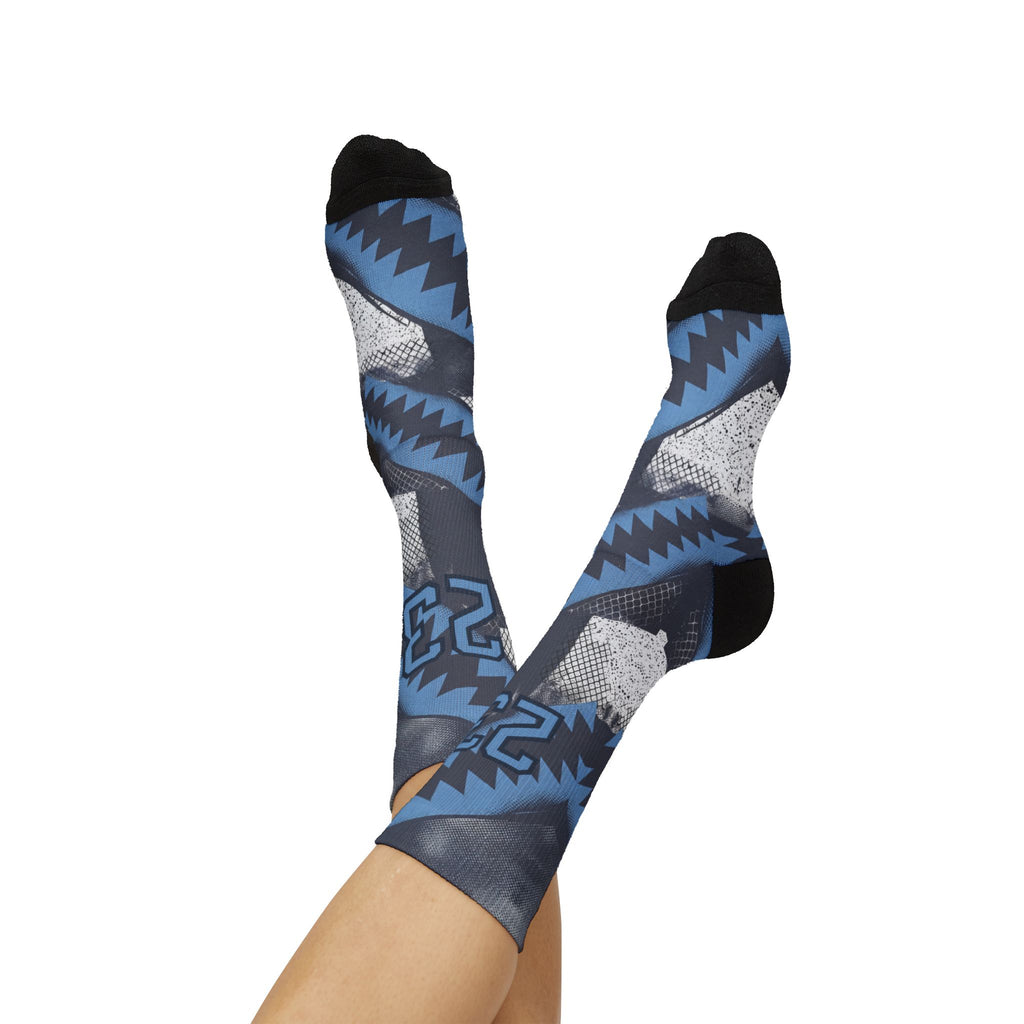 Jordan 5 Retro Wolf Grey 2026 matching Crew Socks | Basketball Shark Teeth Pattern