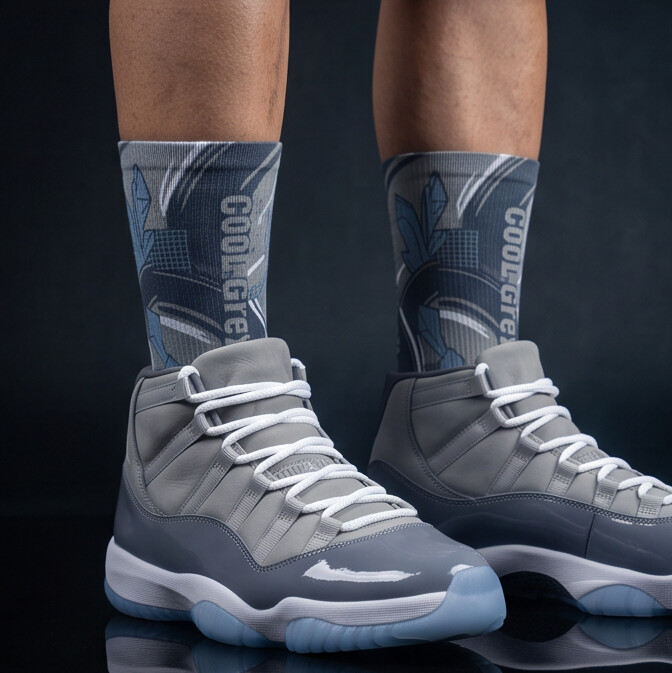 Socks to match Jordan 11 Retro 'Cool Grey' 2021 Matching Socks