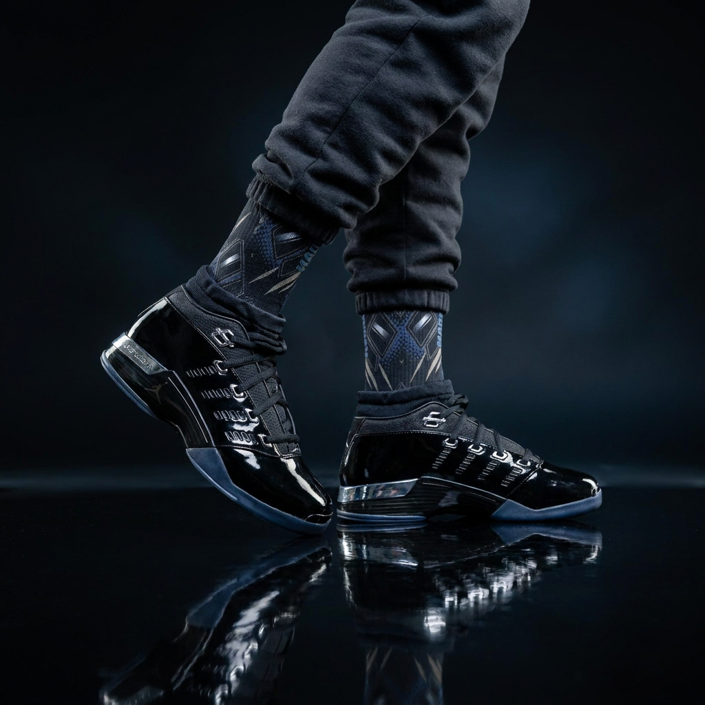 Socks to match Jordan 17 Low 'Black Patent'